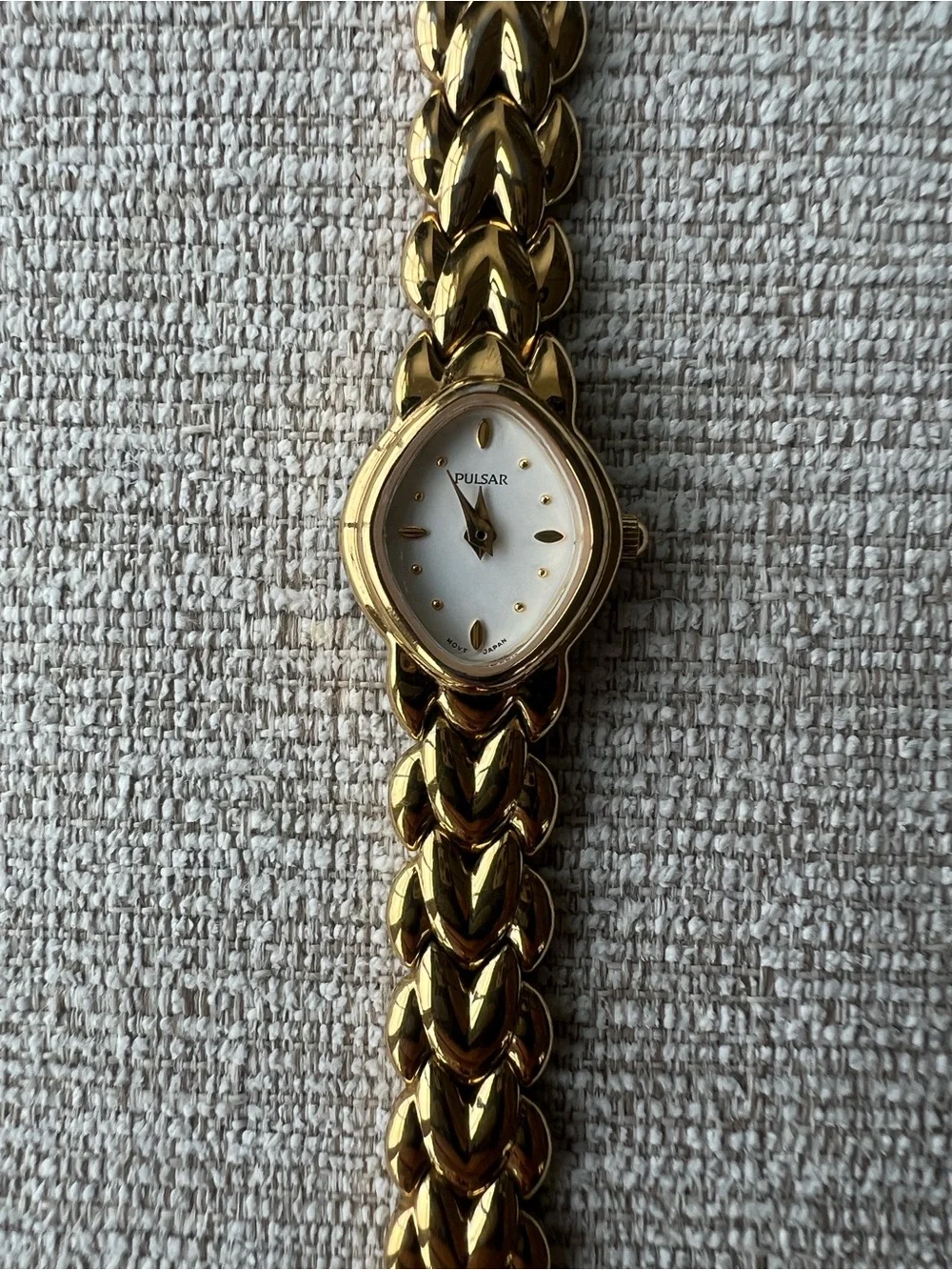 Pulsar Gold-Tone Women's Link Bracelet Watch - Picture 12 of 16